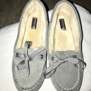 Sperry topsiders women fur-lined loafers SIZE-9